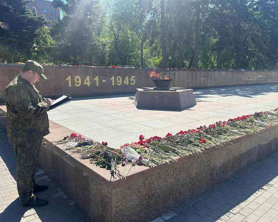 В Воронеже возбудили уголовные дела за осквернение Вечного огня на памятнике Славы