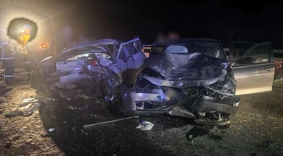 Один человек погиб и пятеро пострадали в страшном ДТП в Воронежской области