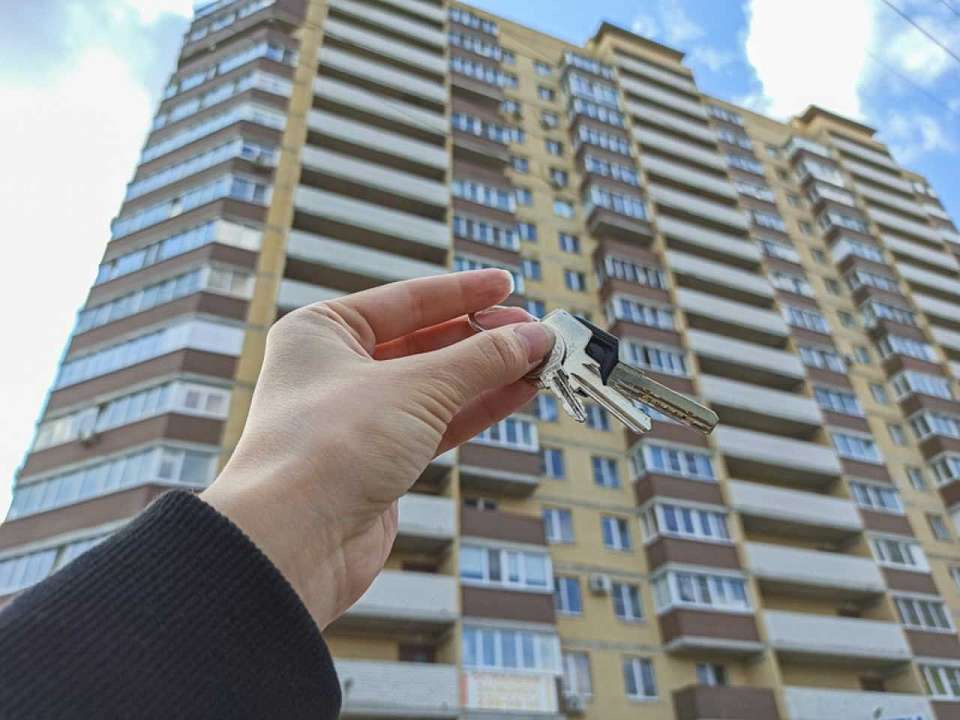 Глава СКР затребовал доклад о нарушении жилищных прав сироты из Воронежской области