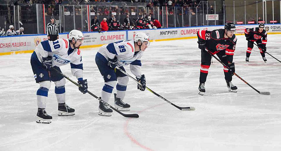 В буллитной серии воронежский «Буран» уступил на выезде «Молоту»