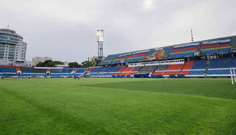 Власти заявили о готовности футбольного поля к первому домашнему матчу «Факела» в Воронеже