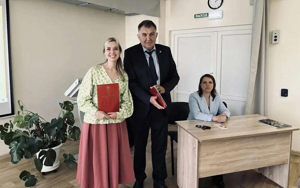 Участие в педагогическом совете принял депутат Воронежской гордумы Леонид Беляев