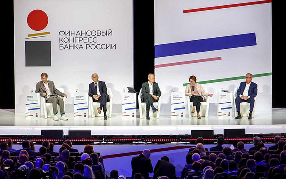 Герман Греф: Искусственный интеллект — вишенка на торте, но сначала торт надо испечь