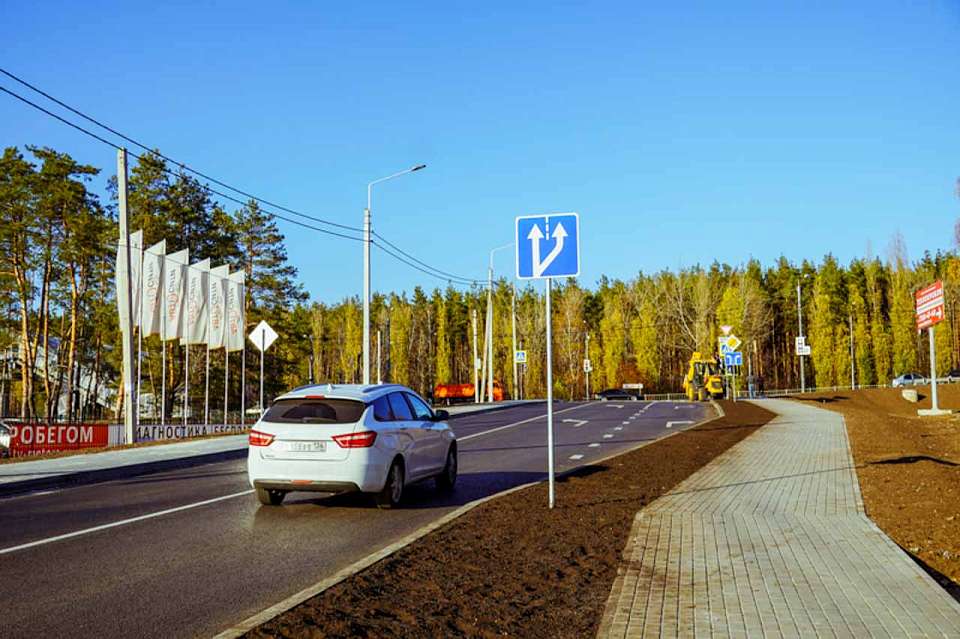 Движение на двух транспортных развязках откроют в Воронеже к концу года 