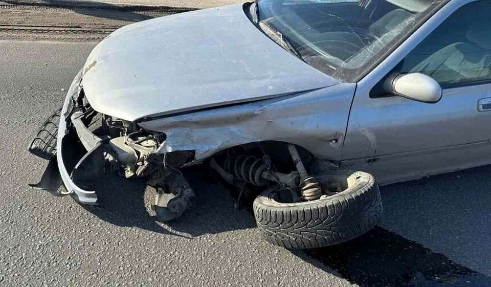 В Воронежской области в аварии с Peugeot и Mazda пострадал 44-летний мужчина