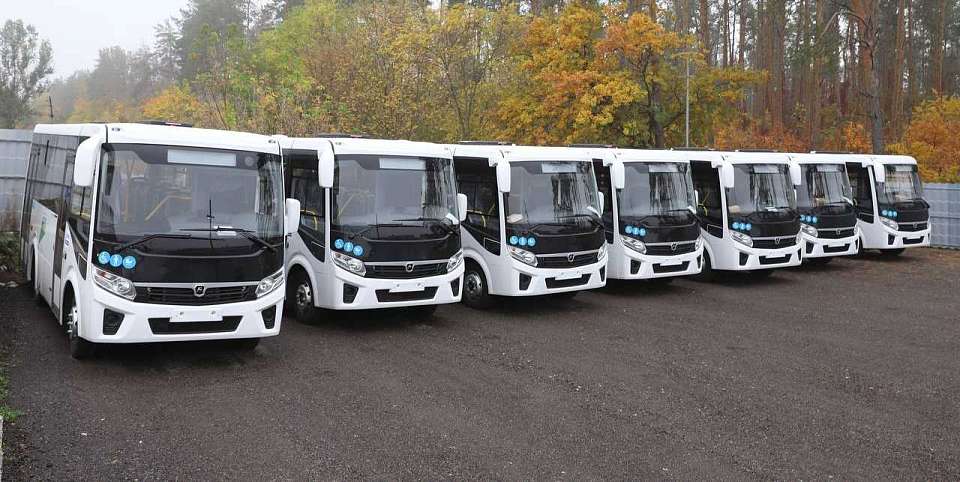 Об увеличении количества и вместимости автобусов на маршрутах Воронежа рассказал мэр города