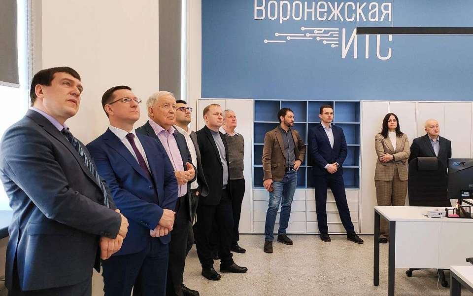 Воронежской интеллектуальной транспортной системой планируют управлять по науке 