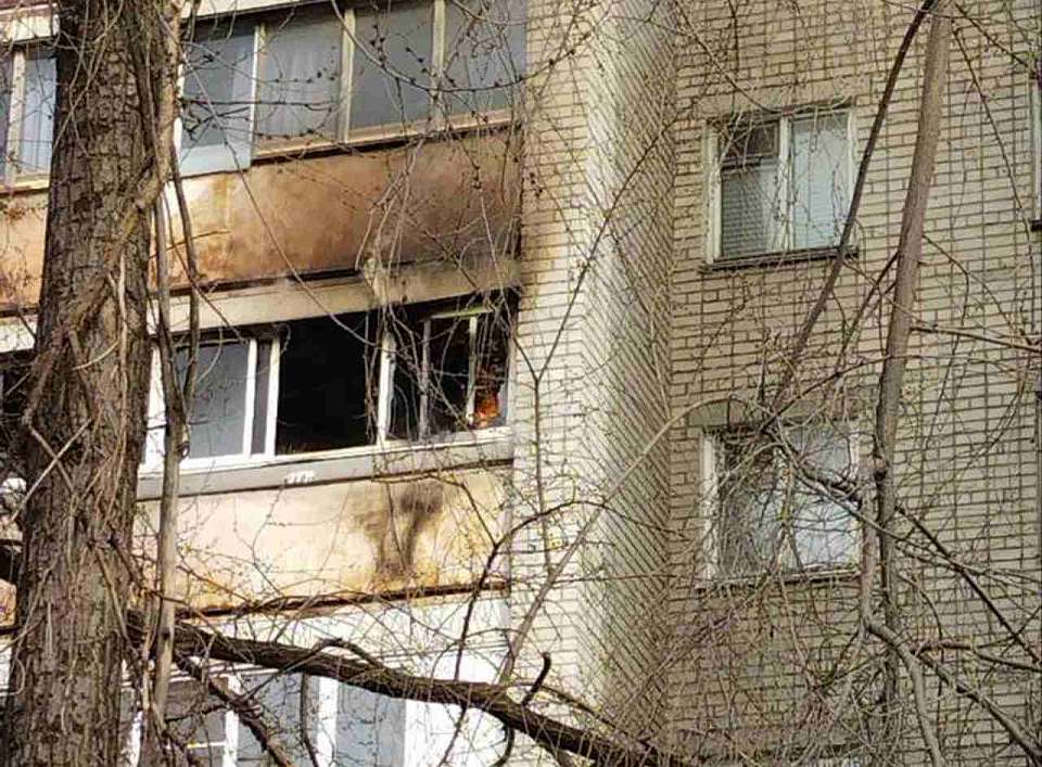 Загорелась 9-этажка на улице 9 Января в Воронеже