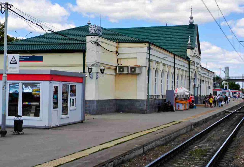 Сирены завыли в Россошанском районе Воронежской области из-за угрозы прямого удара БПЛА