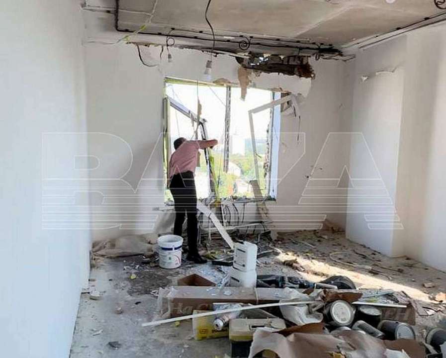 Врезавшийся в многоэтажный дом в Воронеже БПЛА повредил новую квартиру