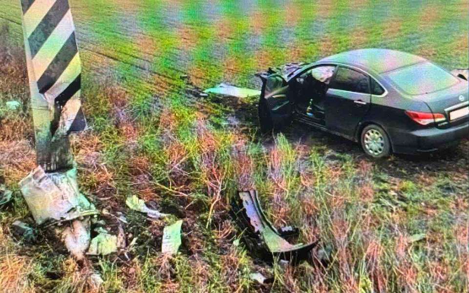 Воронежец попал в больницу после ДТП с опорой ЛЭП