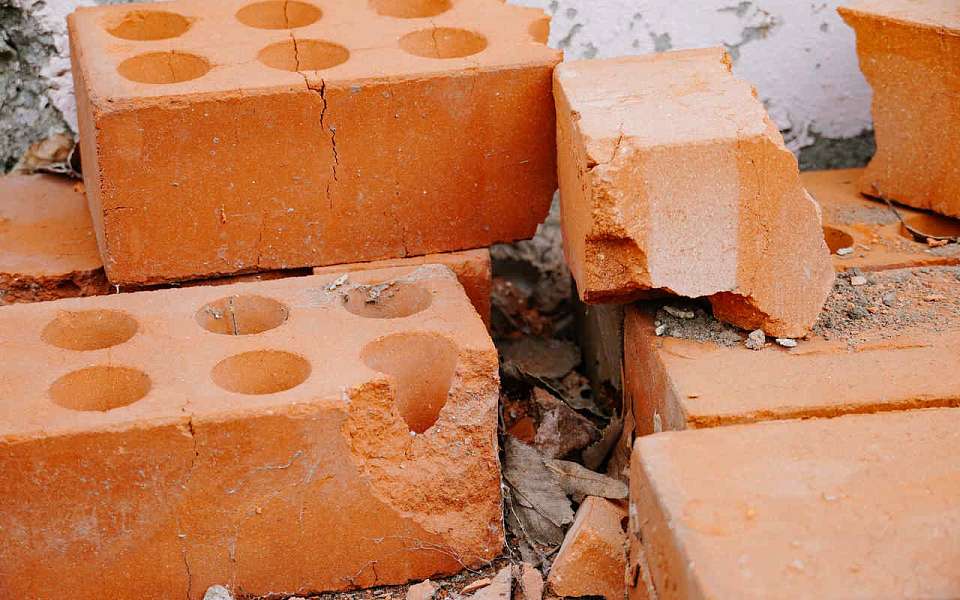 Сдерживающие работу факторы перечислили воронежские застройщики