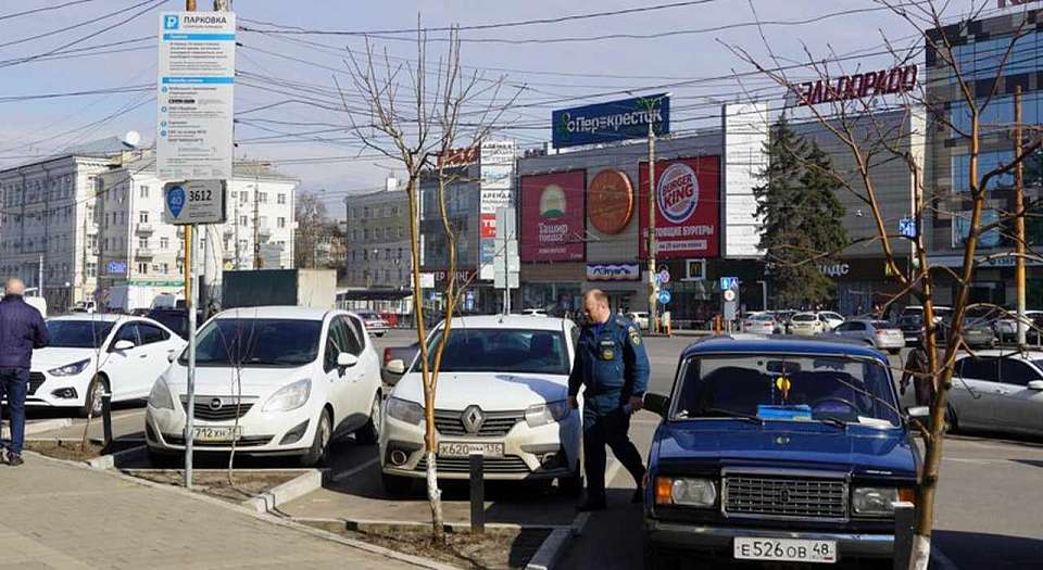 Сумма неоплаченных штрафов концессионера платных парковок в Воронеже составила 3,4 млн рублей
