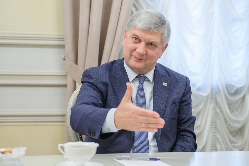 Губернатор Александр Гусев оценил ситуацию с ближайшими праздниками в Воронежской области