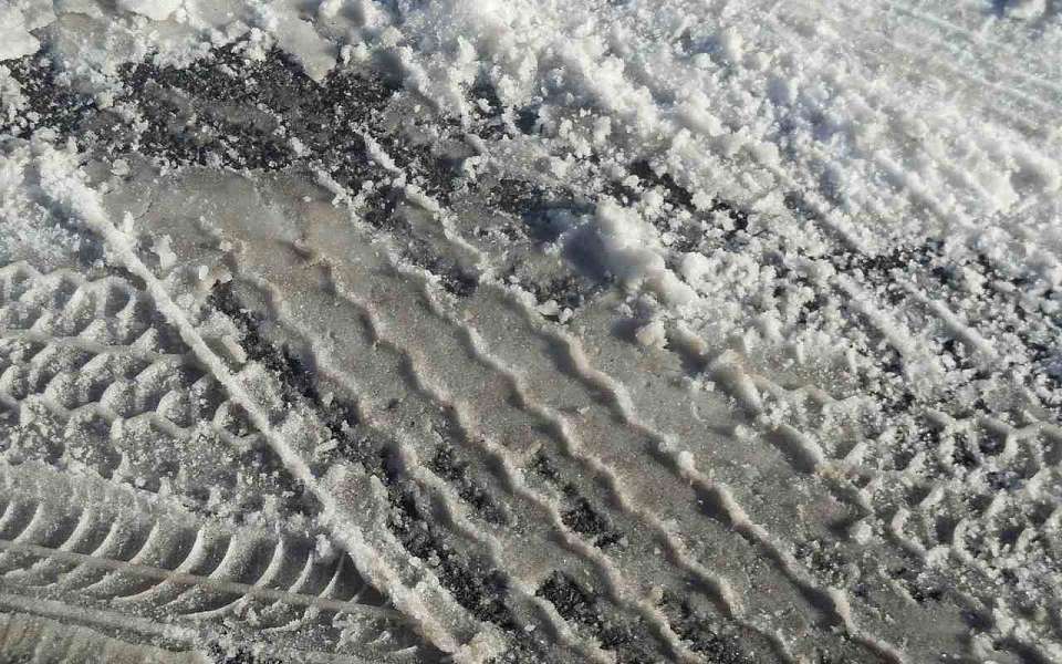 О гололедице на трассе М-4 «Дон» предупредили воронежских автомобилистов