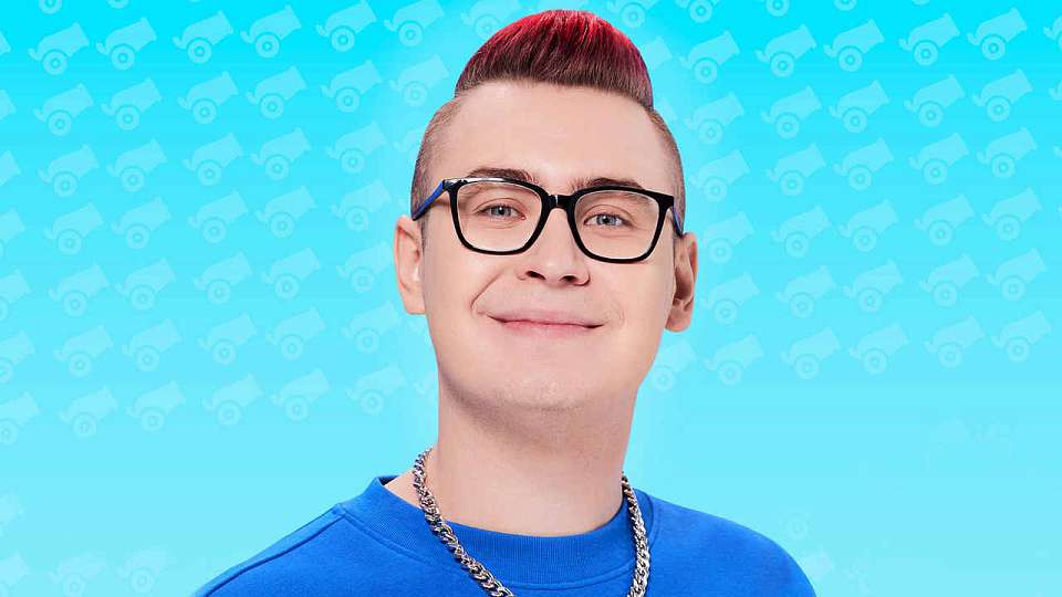 Известный блогер Влад Кобяков пригласил воронежскую детвору на интерактивное шоу