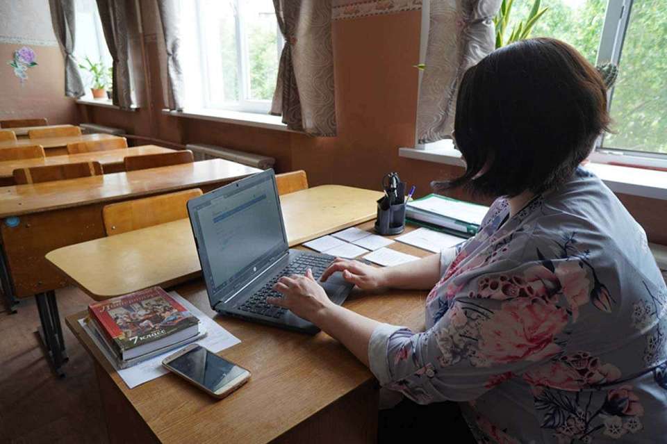 Наградами Президент РФ Владимир Путин отметил 5 воронежских учителей