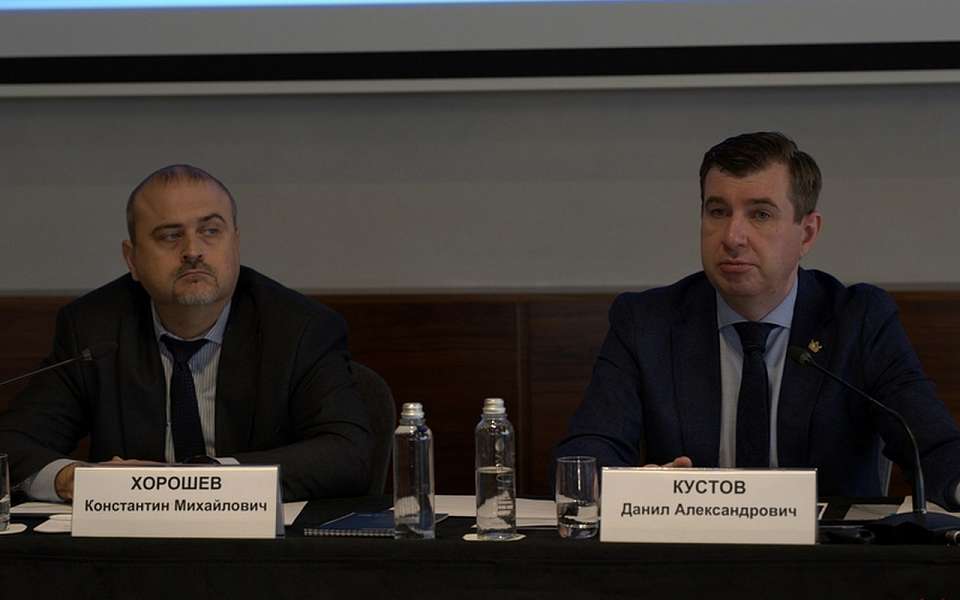 Приоритеты социально-экономического развития региона довел до глав воронежских муниципалитетов Данил Кустов