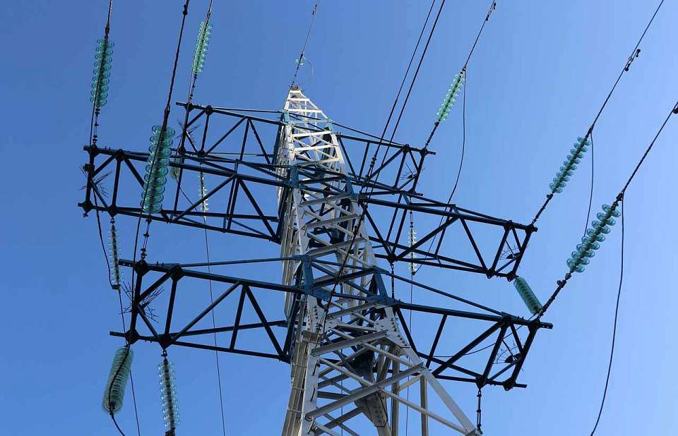 Воронежэнерго напоминает об осторожности при нахождении в охранных зонах ЛЭП