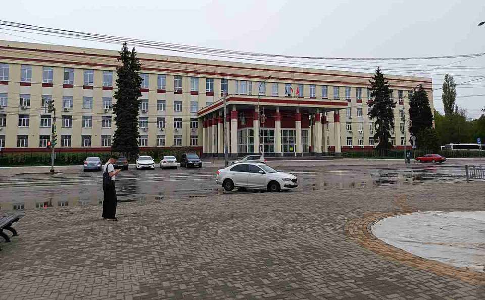 Кто имеет право на оплачиваемый учебный отпуск, разъяснили воронежцам
