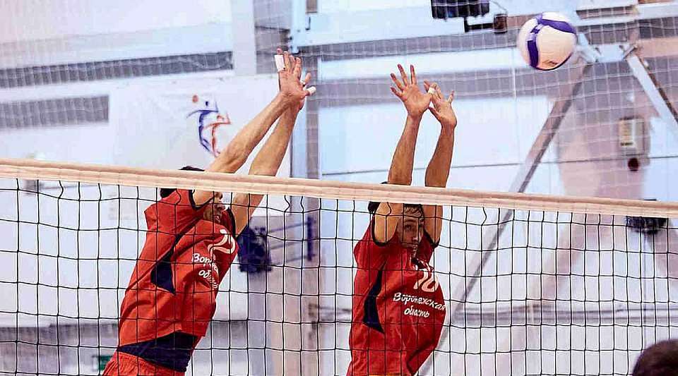 Одну победу одержали на столичной площадке воронежские волейболисты