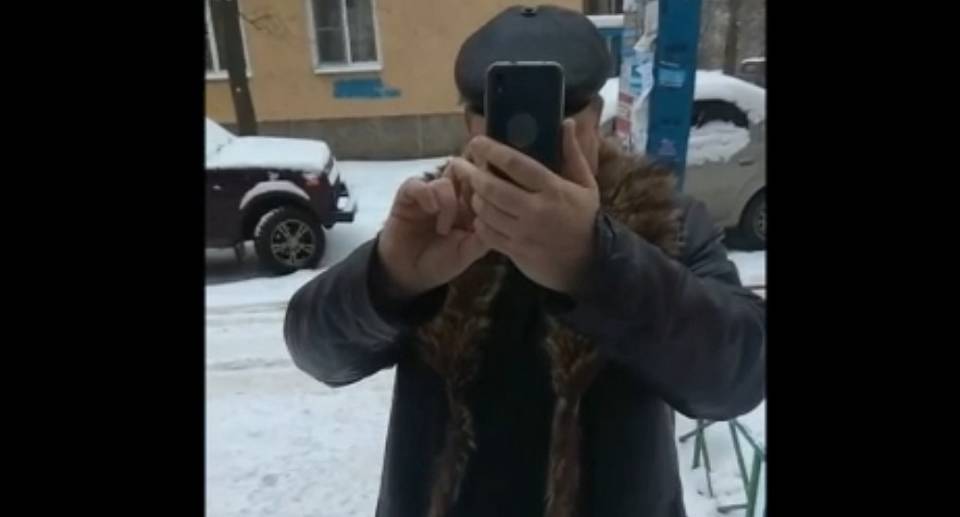 В Воронеже сняли на видео перепалку водителя «Яндекс.Такси» и его несостоявшегося пассажира