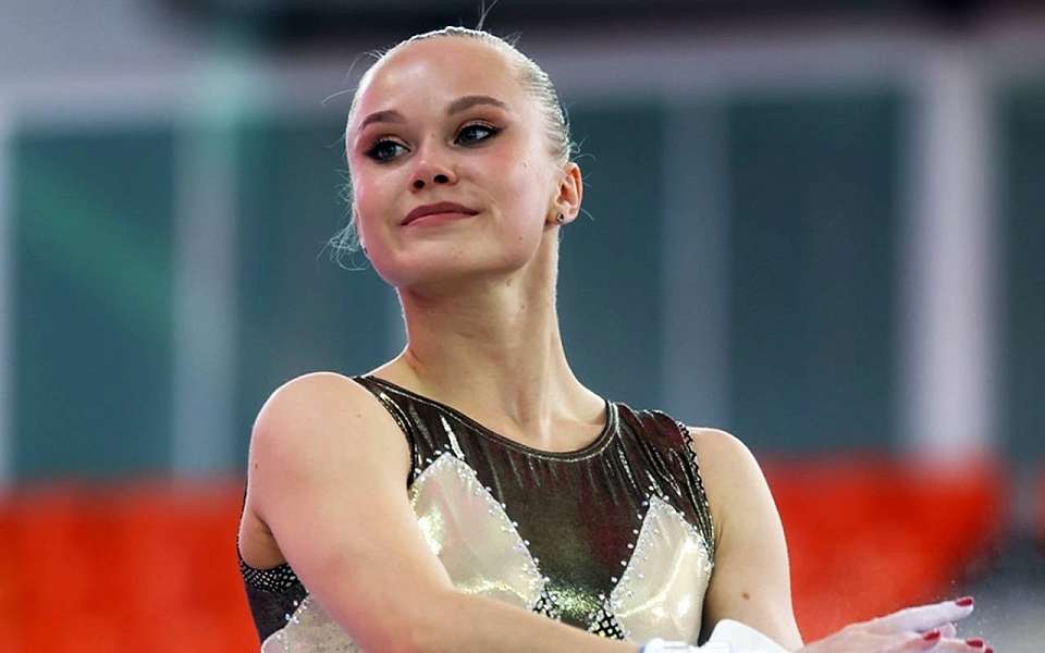 Две медали Кубка мирового вызова завоевала воронежская гимнастка Ангелина Мельникова