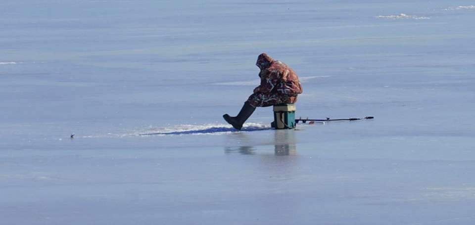 В Воронеже замечены любители подлёдного лова