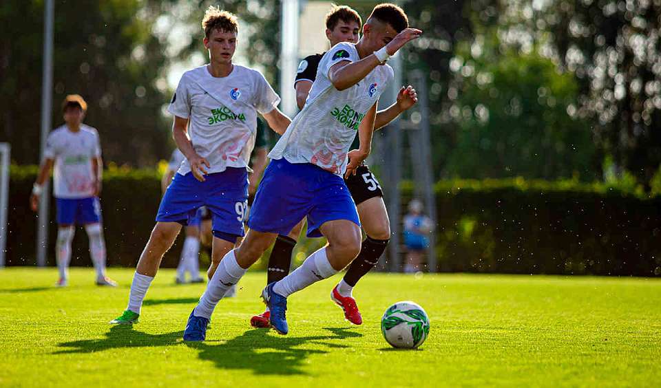 Молодёжка «Факела» уступила в Воронеже московскому «Динамо»