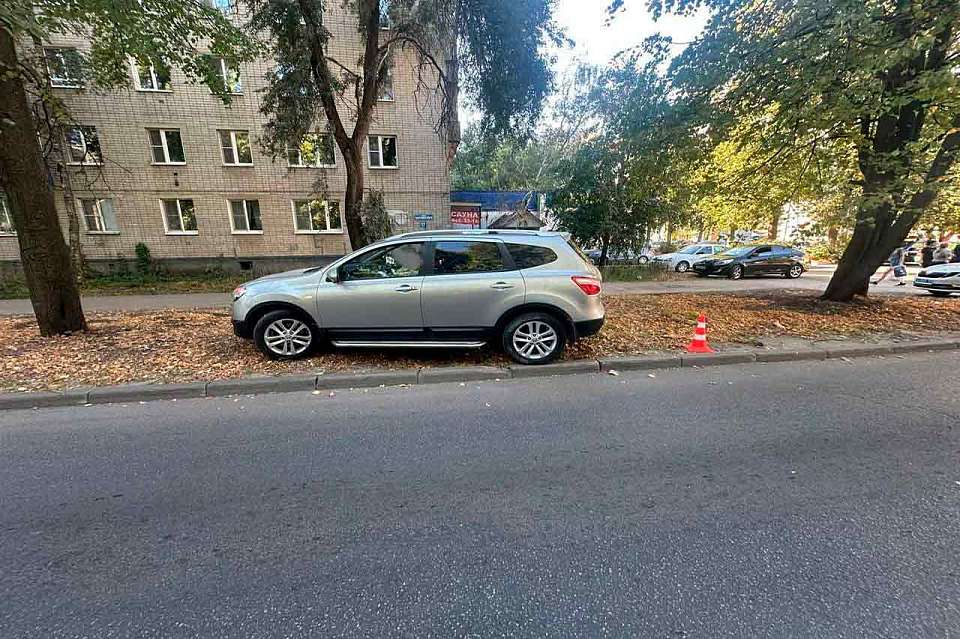 В Воронеже пенсионер за рулем сбил коляску с младенцем на пешеходном переходе