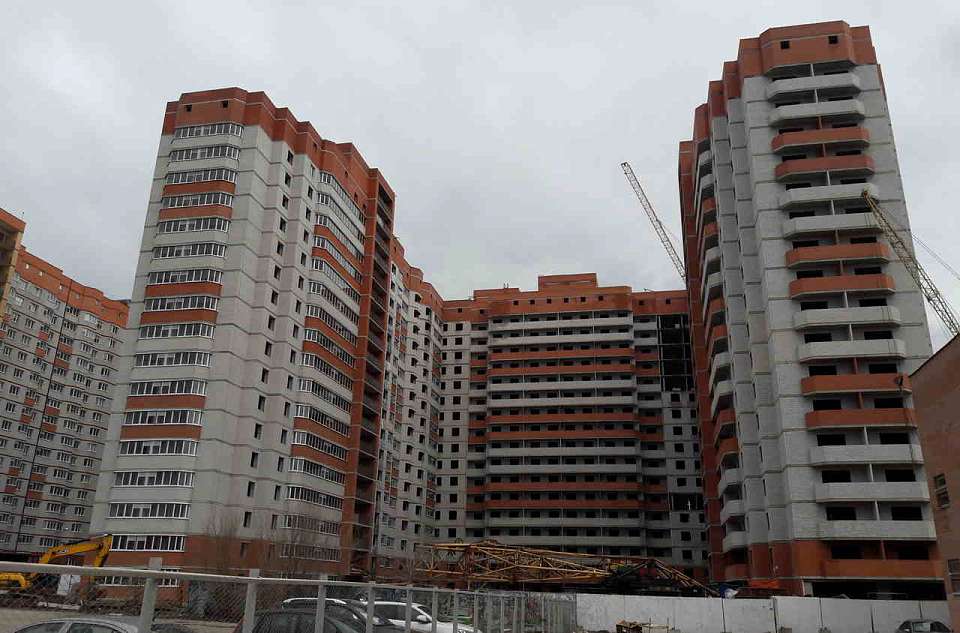 Бастрыкин взял на контроль дело не получающей жилья 18 лет воронежской сироты