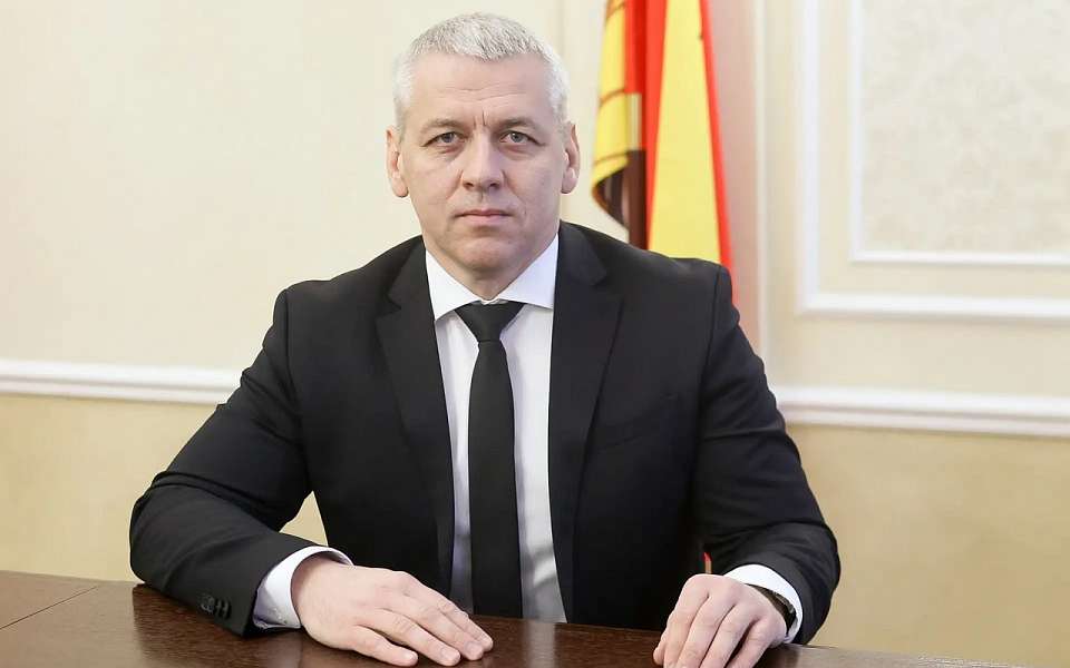 Главу Общественной палаты с днем рождения поздравил мэр Воронежа