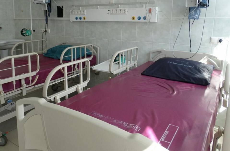 В воронежских больницах развернули сотни дополнительных ковидных коек