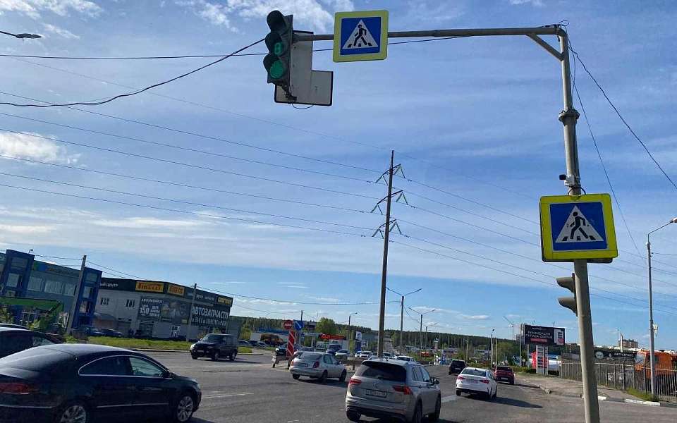 Дорожные контроллеры на светофоры устанавливают в Воронежской области