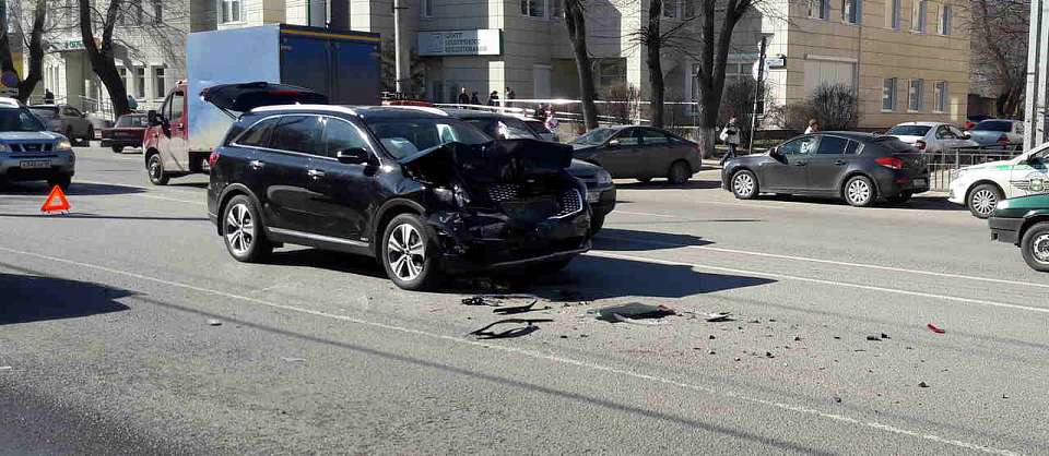 Пробка на воронежской трассе растянулась на 3 километра
