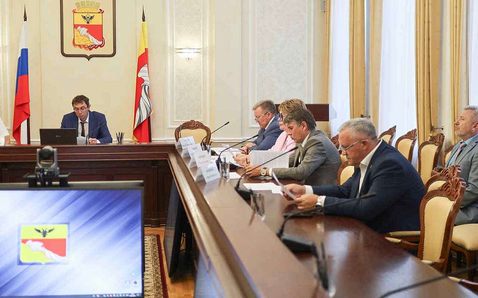 Заседание антитеррористической комиссии провел мэр Воронежа