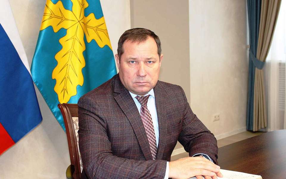  Главой Хохольского района снова избрали Михаила Ельчанинова в Воронежской области