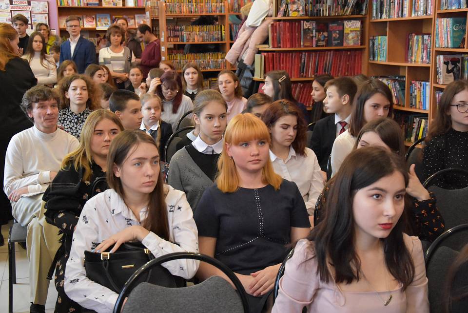 В Железнодорожном районе прошел литературный конкурс, посвященный Анатолию Жигулину