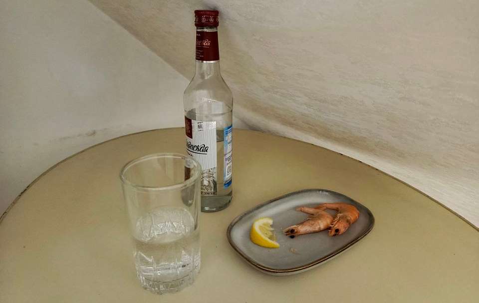 Медпомощь потребовалась мальчику, которого в воронежском ТЦ напоили алкоголем