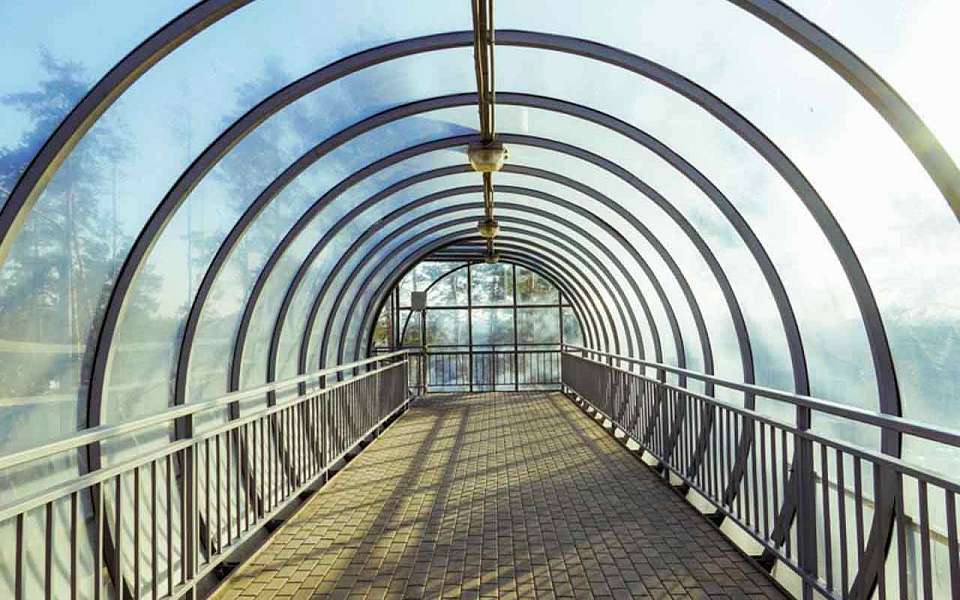 Надземный переход над трассой М-4 «Дон» начали строить под Воронежем