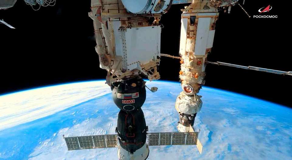 Воронежцев с Днем космонавтики поздравили космонавты с борта МКС