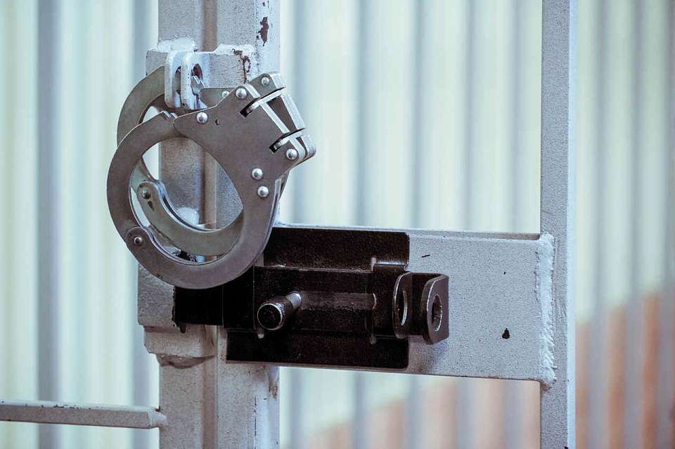Под Воронежем вынесен приговор убийце, выбросившему труп девушки на мусорку