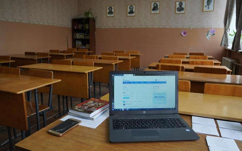 В правобережной части Воронежа изменят формат работы школ и детсадов из-за отключения воды