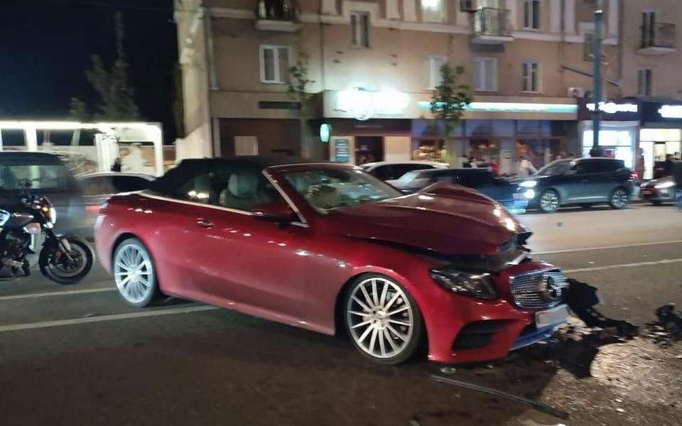 Уголовное дело возбудили против пьяного автомобилиста, устроившего ДТП с маршруткой в Воронеже