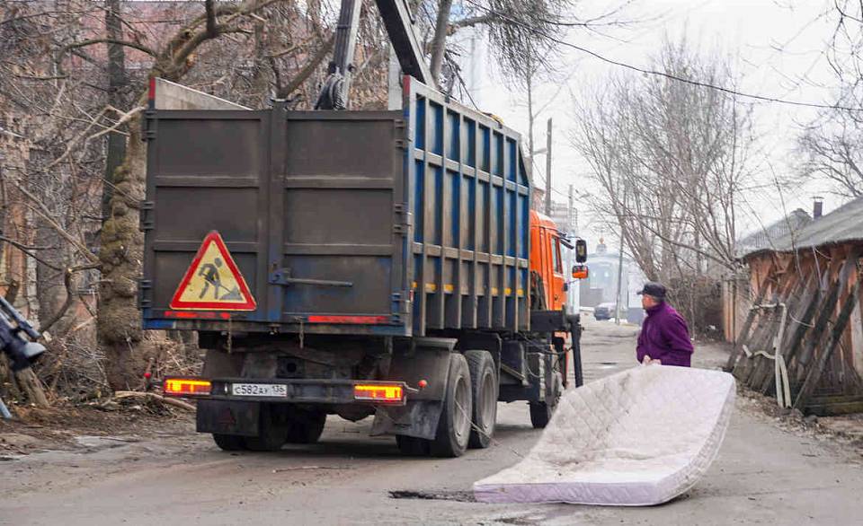 На сдерживание тарифа по вывозу ТКО в Воронежской области выделили 115 млн рублей
