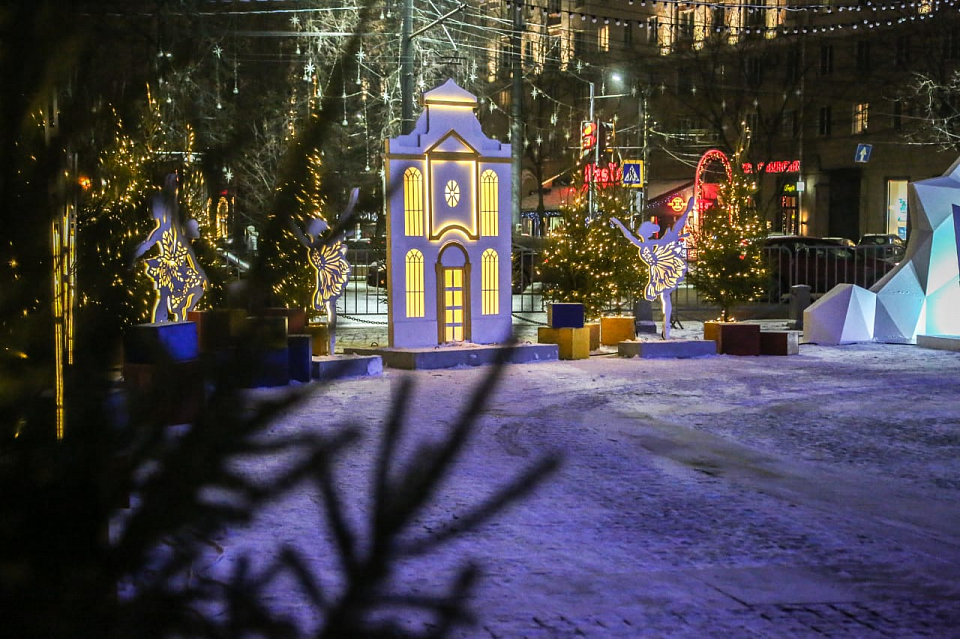 На украшение площади Ленина к Новому году в Воронеже потратят 7,2 млн рублей