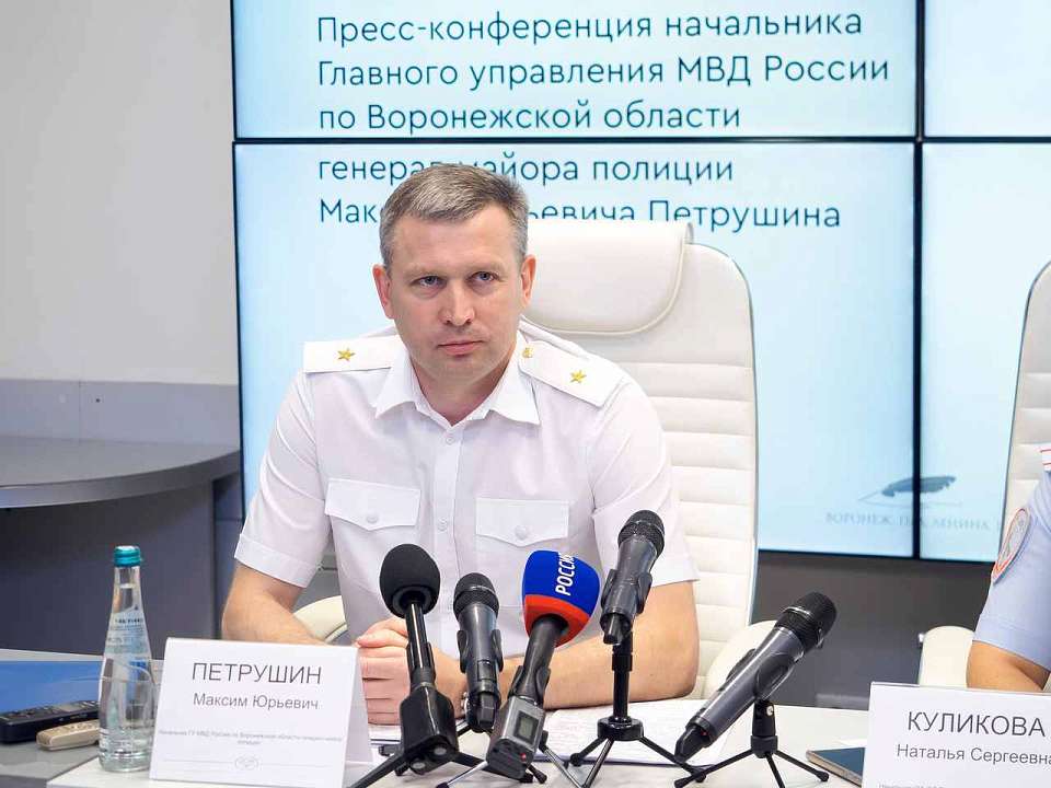 Новый руководитель ГУ МВД рассказал о буднях полицейских и законодательных инициативах
