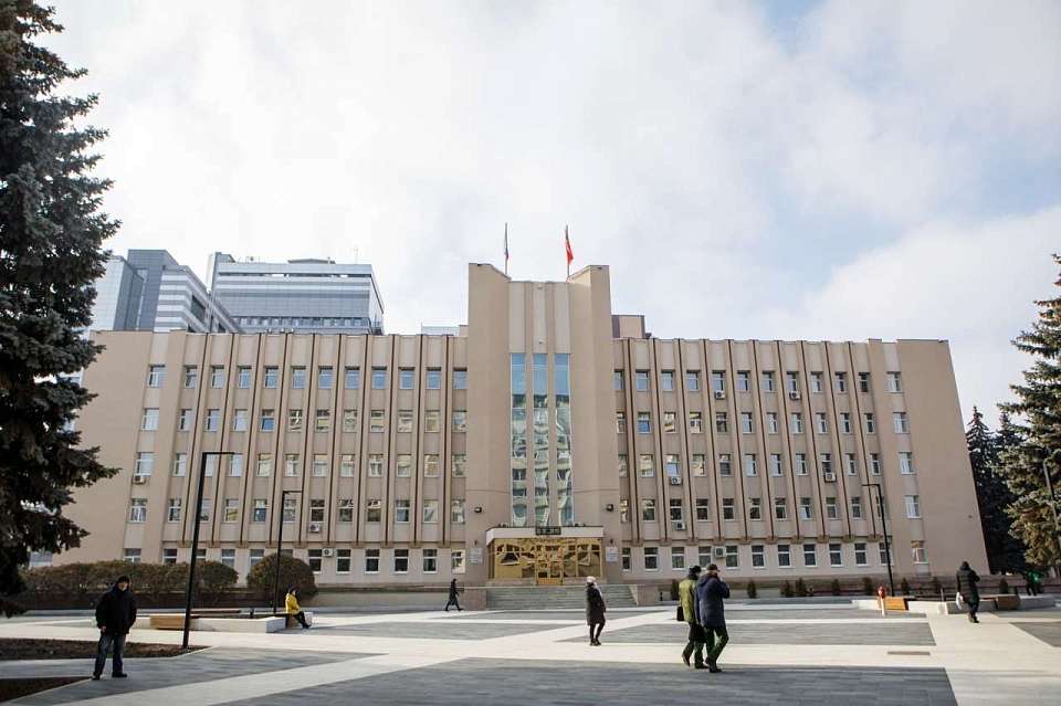 Стало известно, кто получил депутатский мандат воронежского губернатора