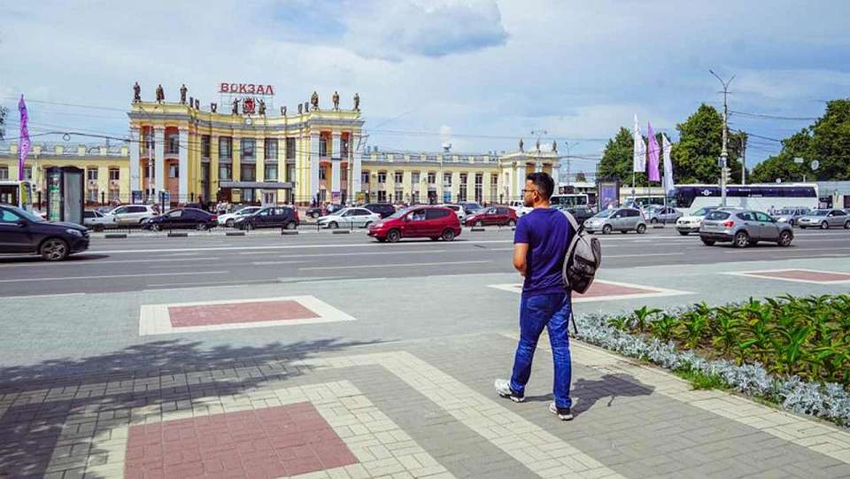 Бывшего студента воронежского вуза депортировали в Душанбе