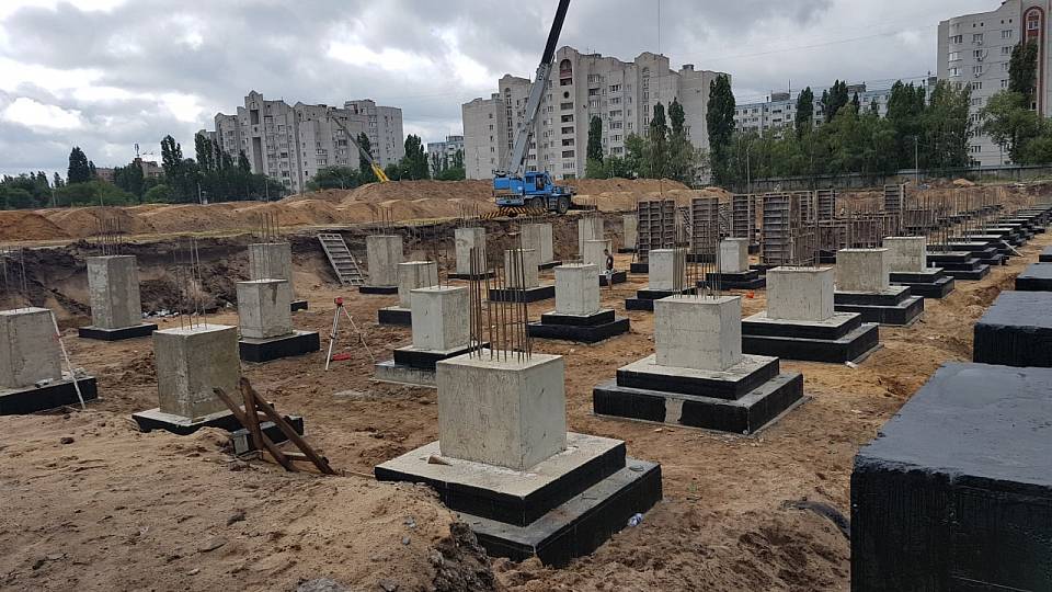Губернатор рассказал о ходе реконструкции стадиона «Факел» в Воронеже